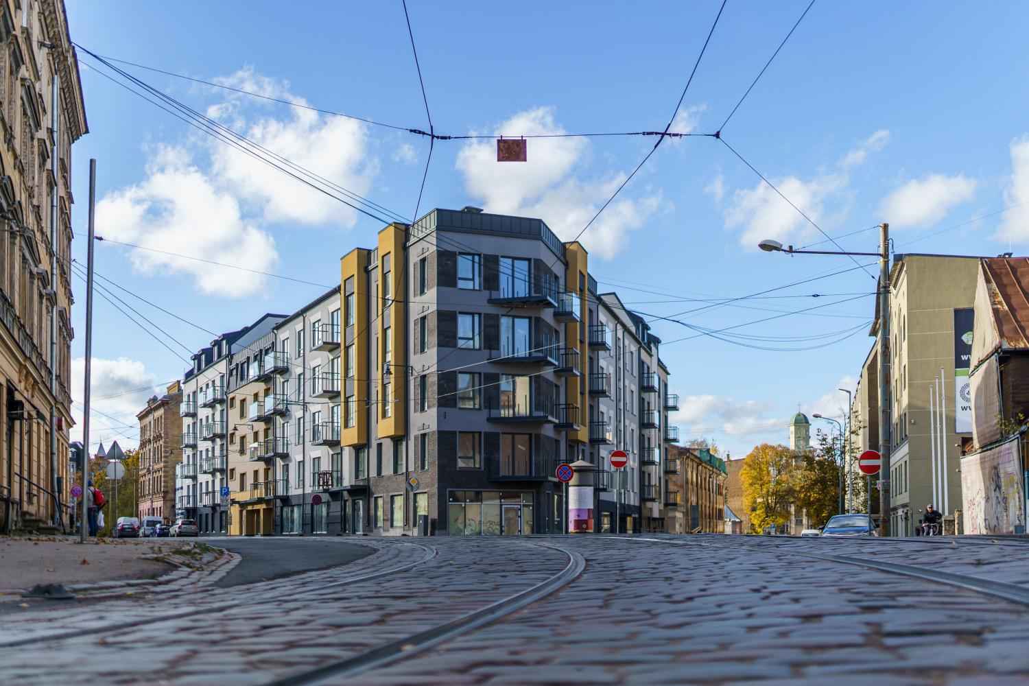 0395b5e0-5ae6-4999-95ab-514081376581_2_11zon